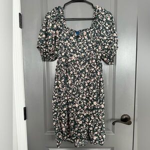 Old Navy Floral Printed Puff Sleeve Dress Size Medium
